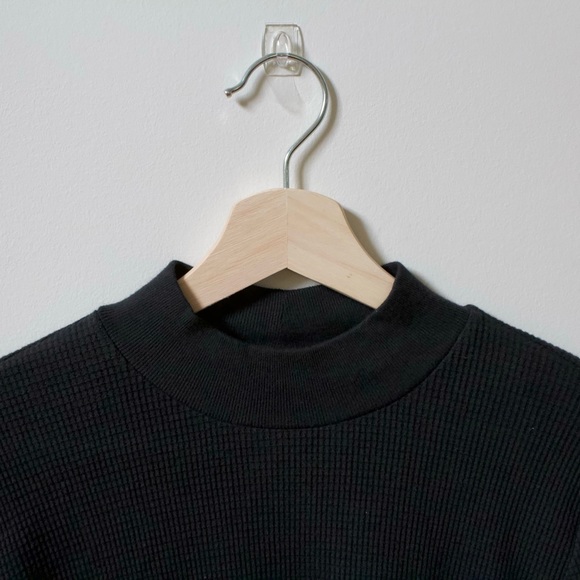 ‼️NWT‼️ - TNA Thermal Mockneck - Picture 7 of 16